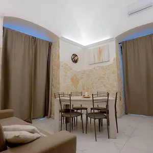 Maison27 Bari