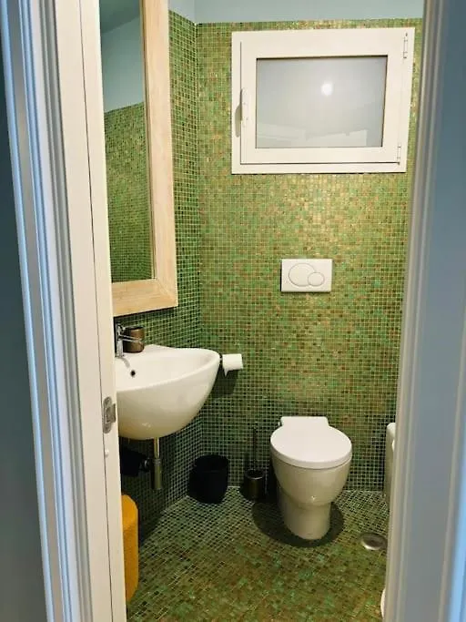 4 Seasons Signorile Apartment Bari 0*,  Italy