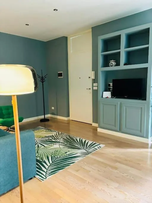 4 Seasons Signorile Apartment Bari